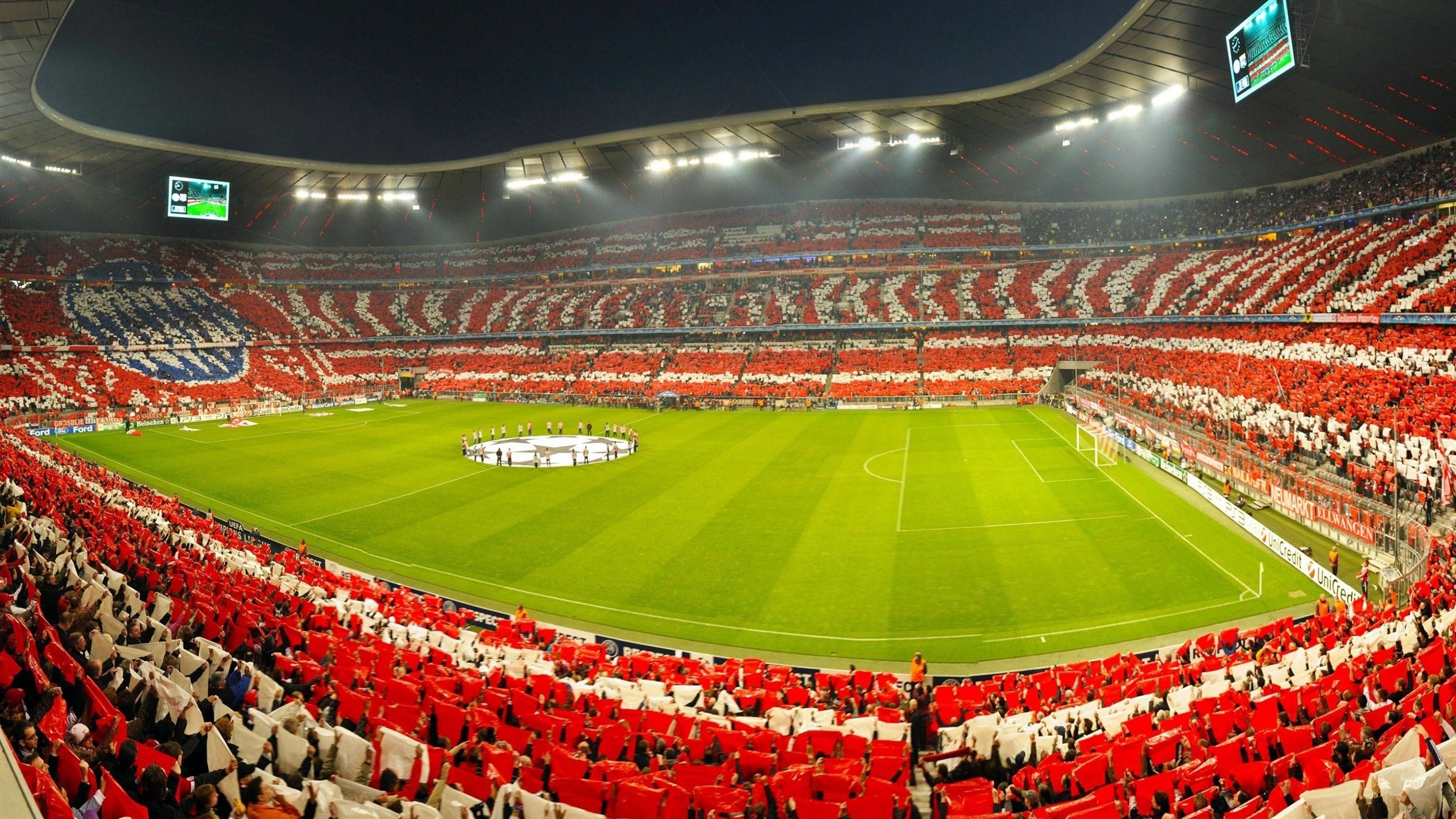 “北极雪地：冰封战场上的极限追击”，北极雪山